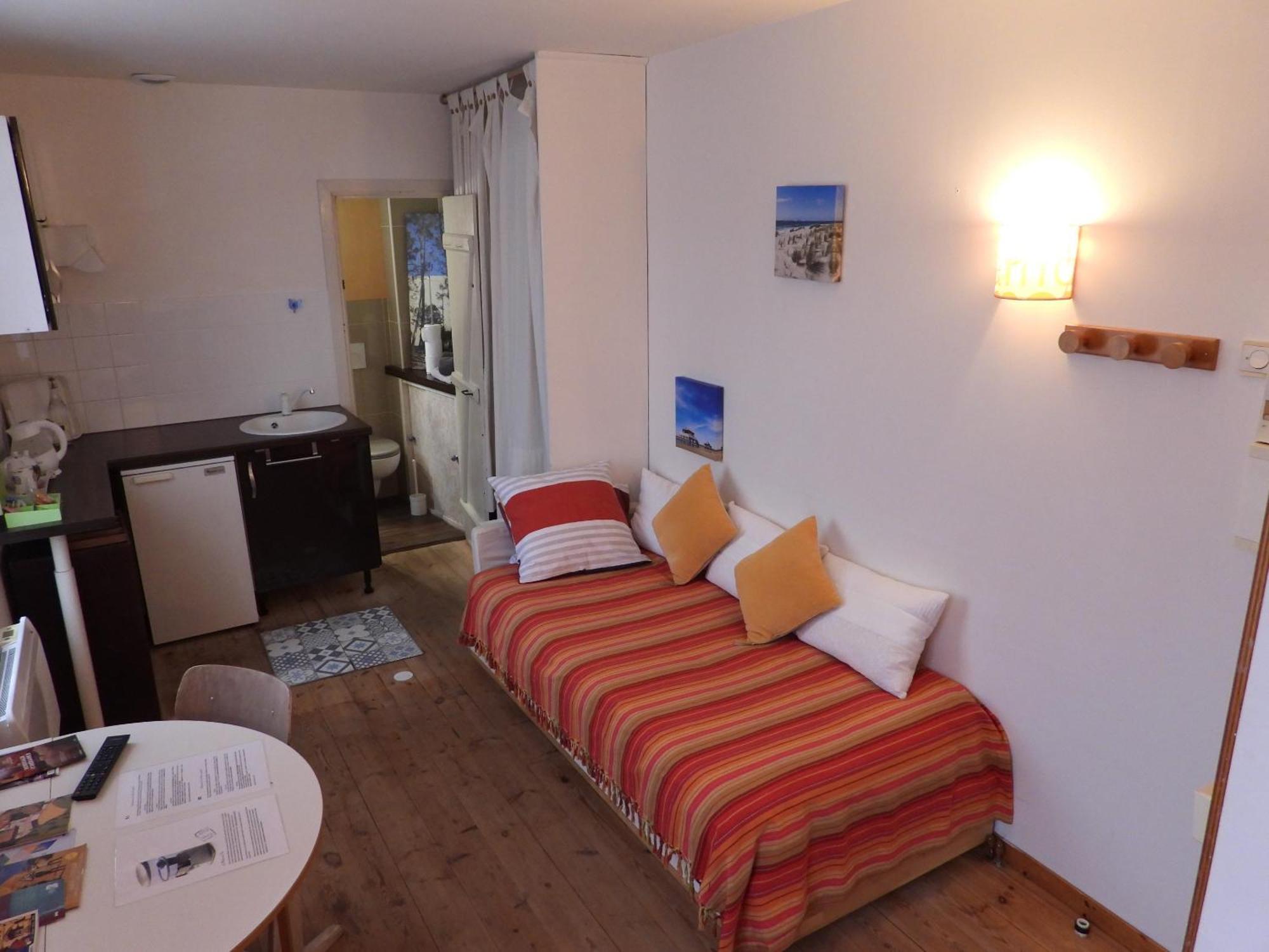 B&B Le Miroir Aux Fees Bordeaux Eksteriør bilde