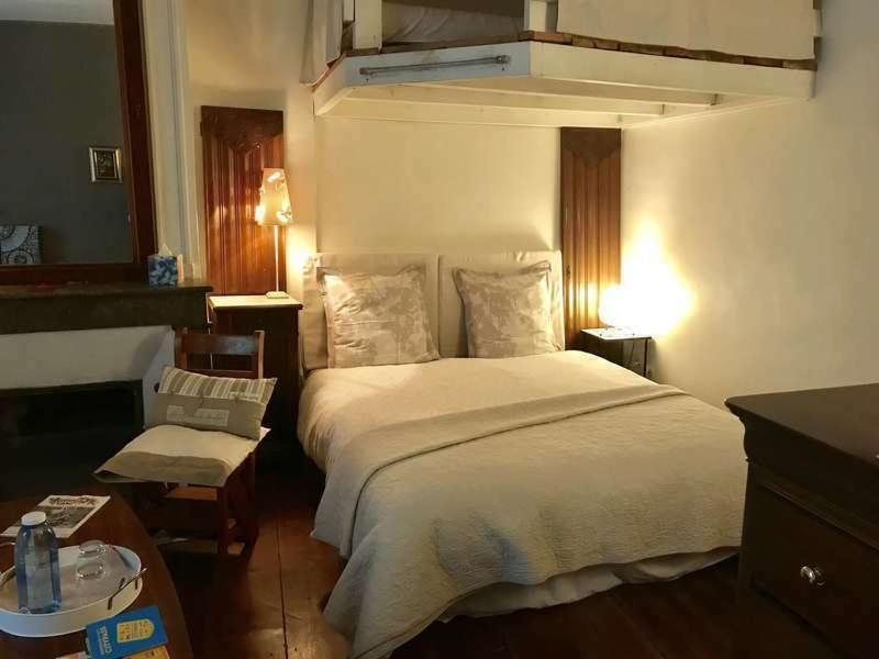 B&B Le Miroir Aux Fees Bordeaux Eksteriør bilde