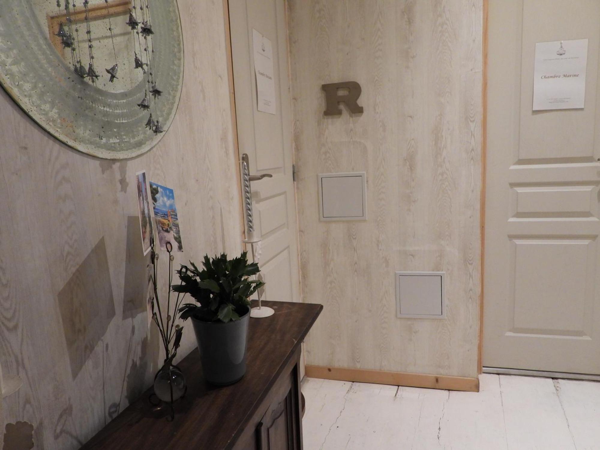 B&B Le Miroir Aux Fees Bordeaux Eksteriør bilde