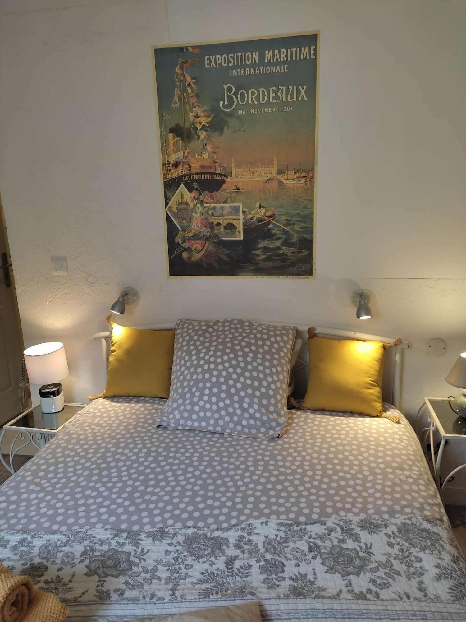 B&B Le Miroir Aux Fees Bordeaux Eksteriør bilde