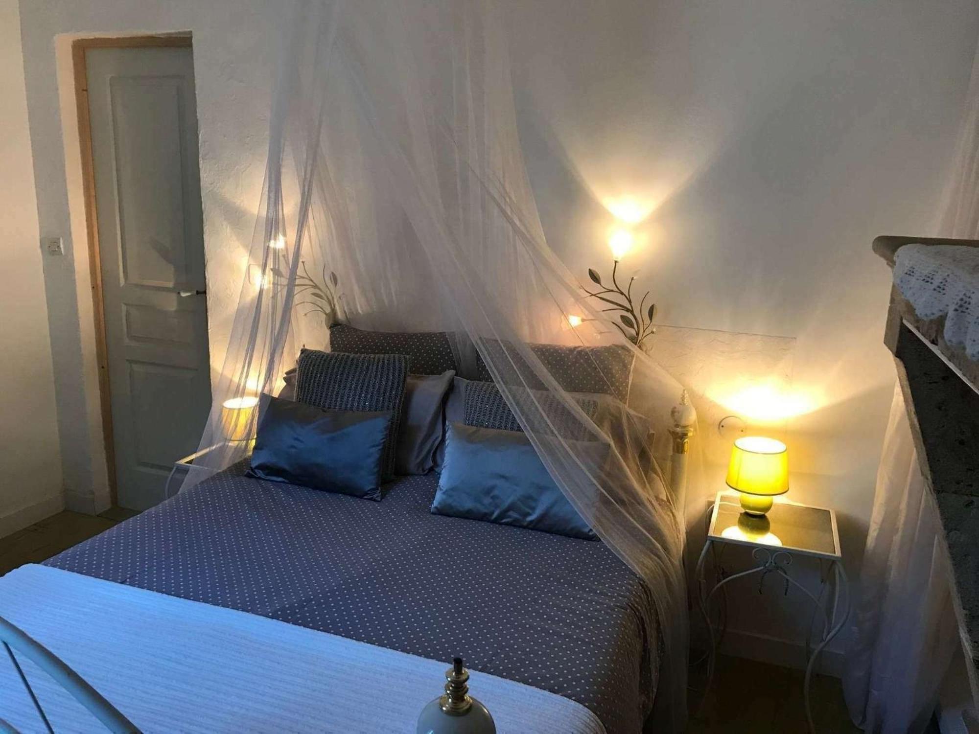 B&B Le Miroir Aux Fees Bordeaux Eksteriør bilde
